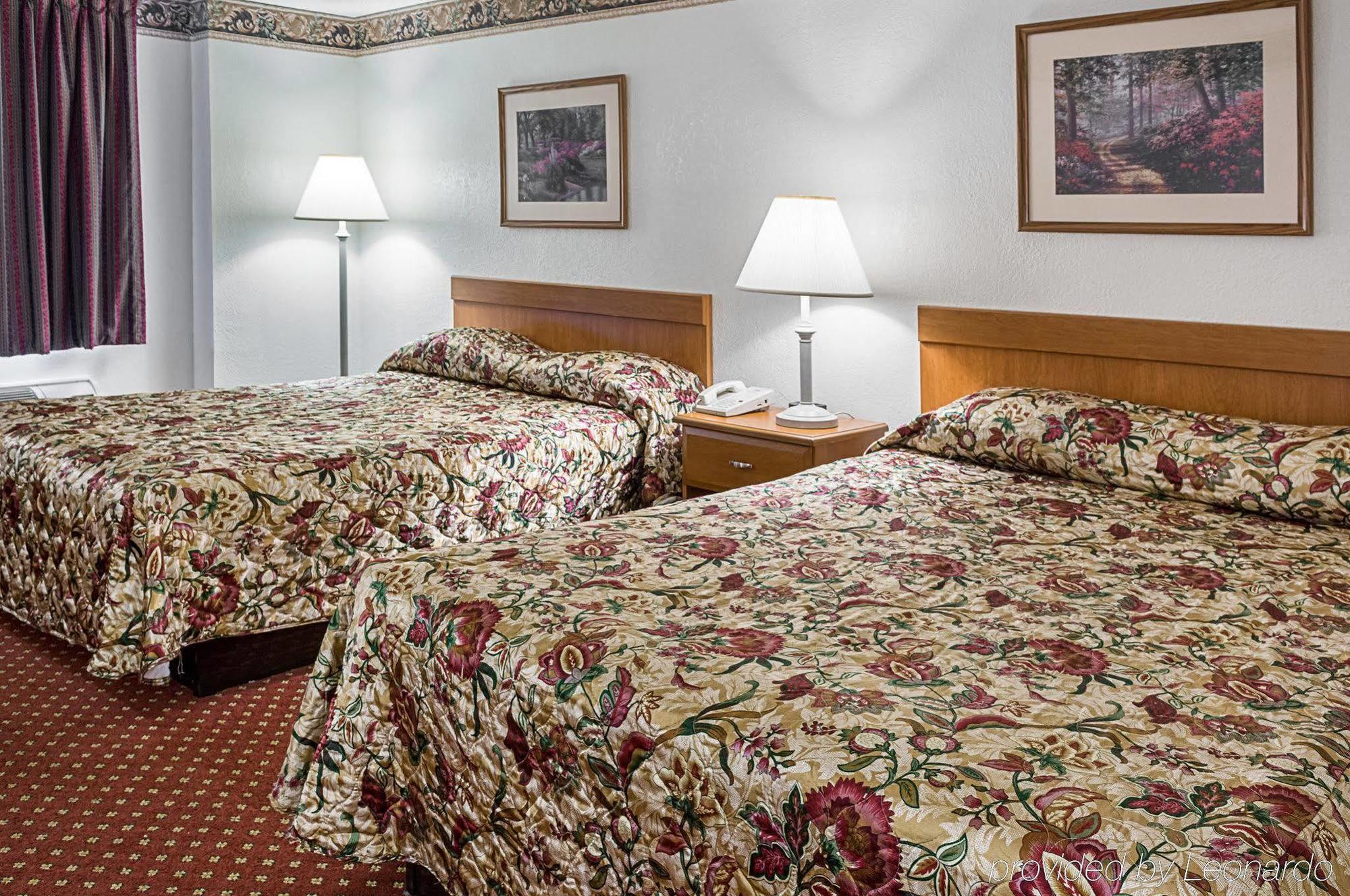 Gateway Inn Templeton Экстерьер фото