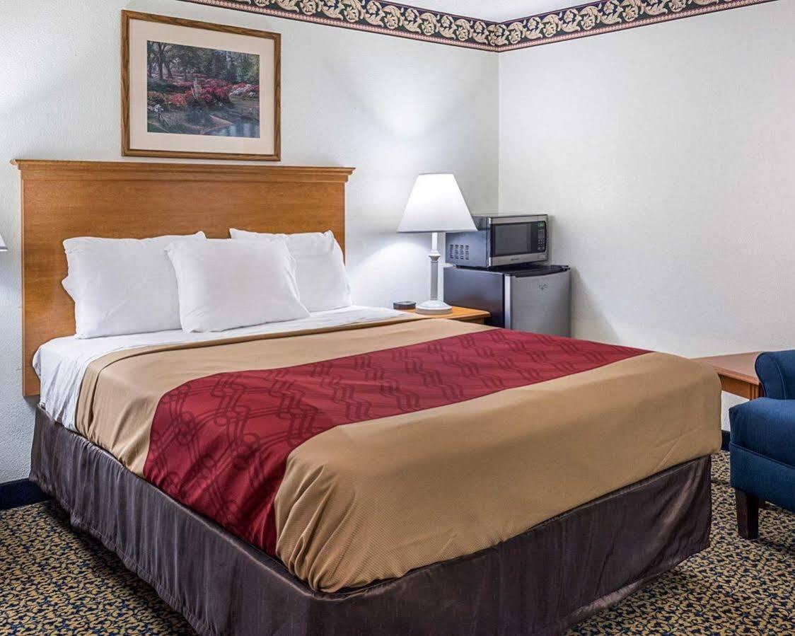 Gateway Inn Templeton Экстерьер фото